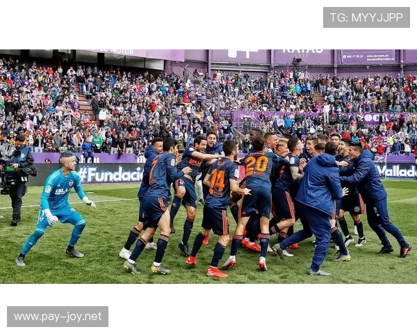 瓦伦西亚传统豪门地位下滑，球队当前竞争力与历史地位形成反差